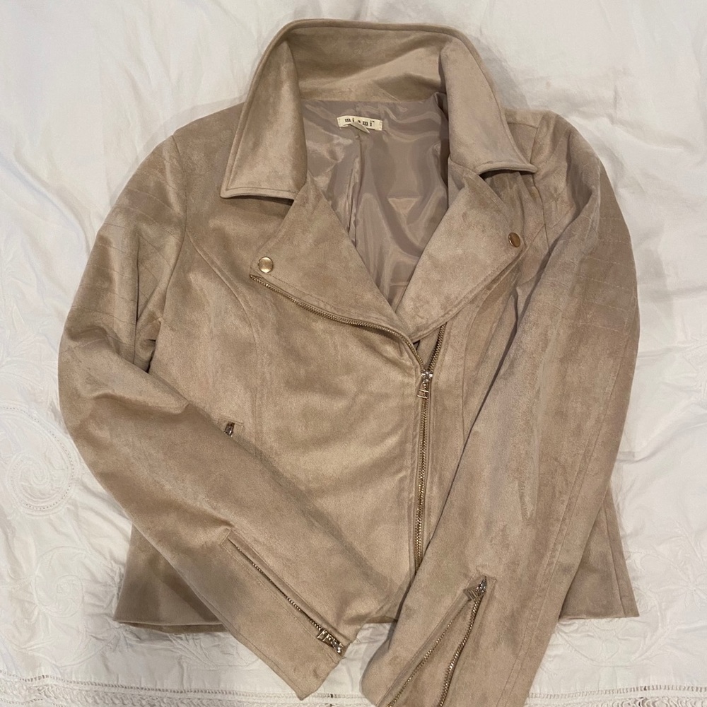 Motor jacket